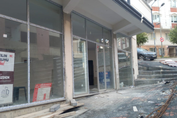 Güngören Merkez Mahallesinde 155 m² Depolu Dükkan 